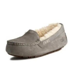 UGG Ansley Slipper- Light Grey- Size 8